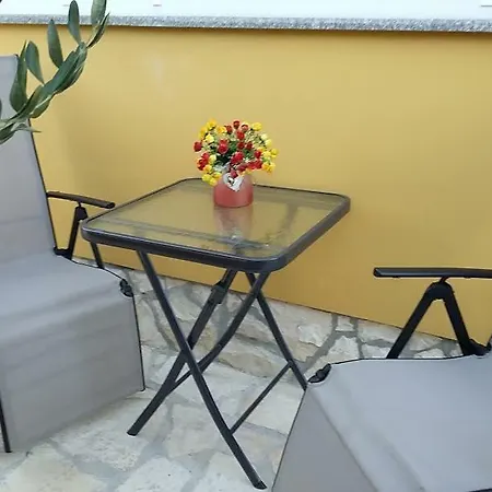 Island Gold Guest house 3*